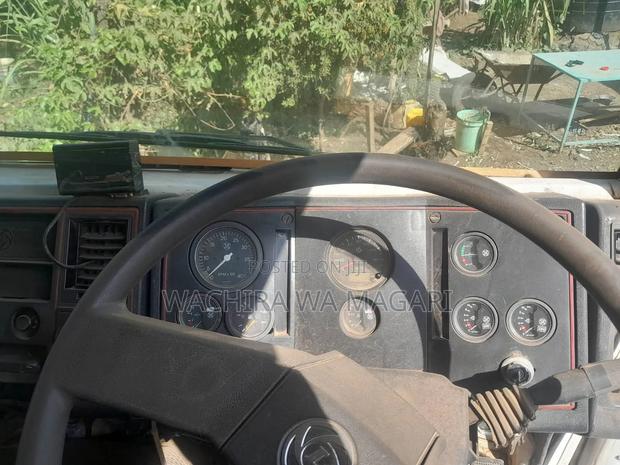 Ashock Leyland 9016 2015 - thumbnail 10