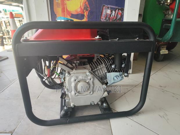 Quality Maxmech Wielding Generator - thumbnail 2