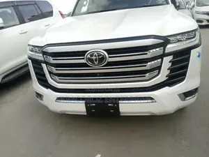Toyota Land Cruiser Prado 2020 White