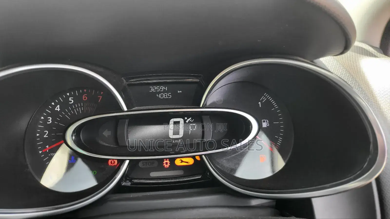 Renault Lutecia 2018 Maroon