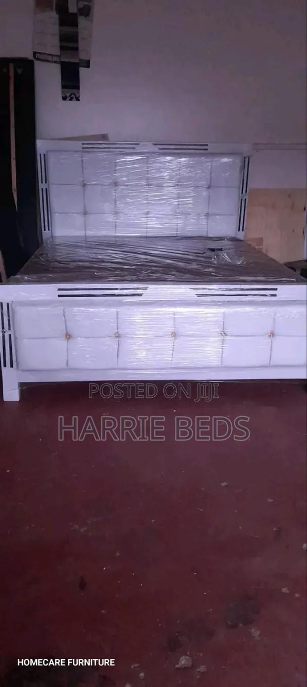 White Modern Bed