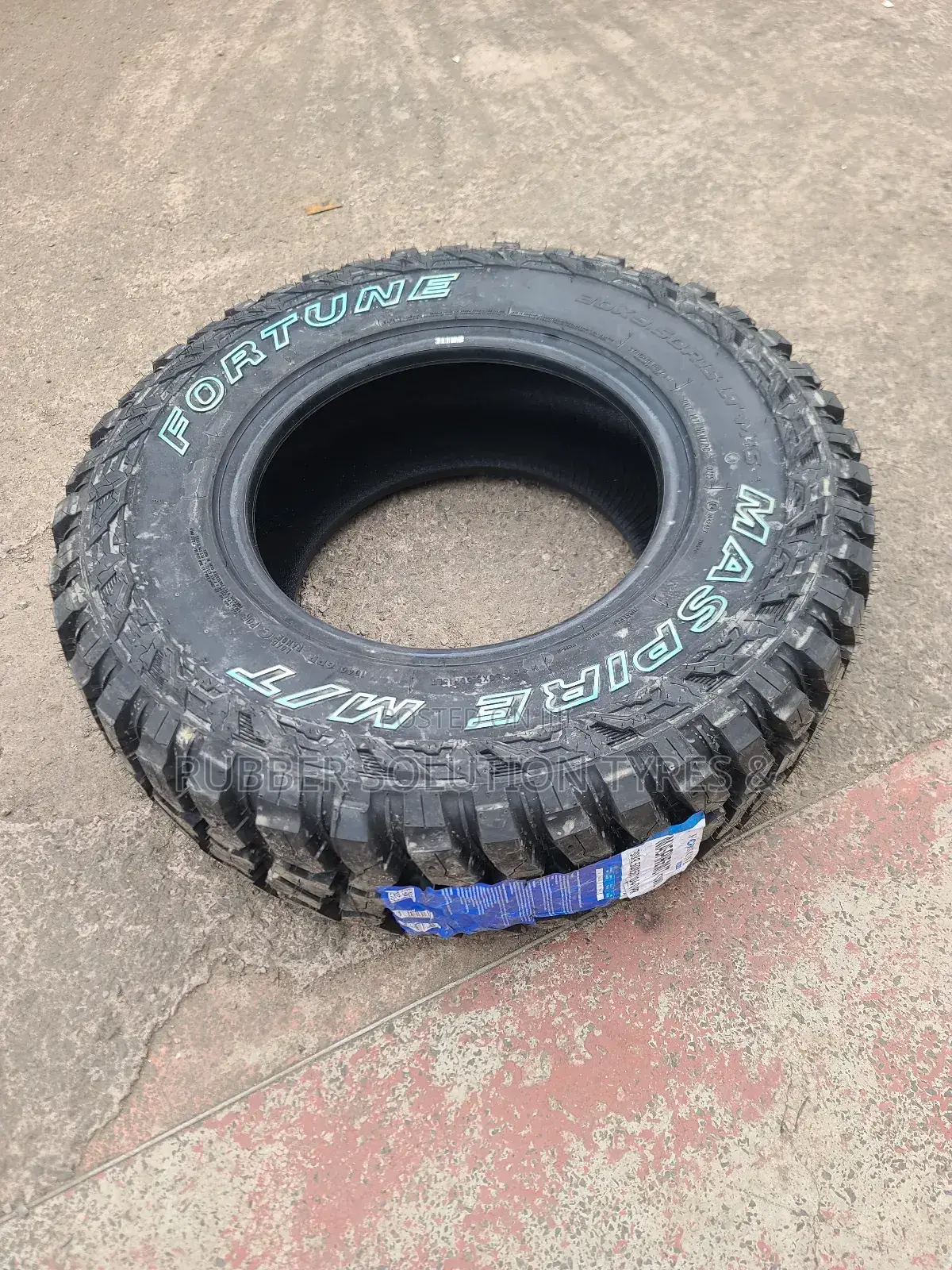 30x9.50r15 Fortune L/T Maspire M/T104q 6pr
