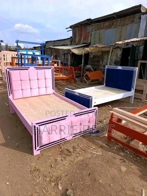 Offer Offer Mocker Bed - main view
