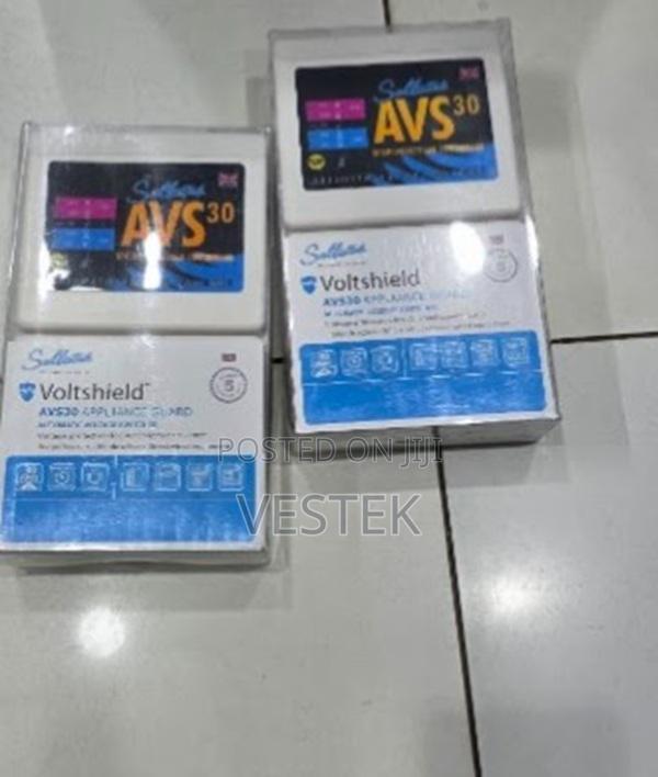 Avs 30a Automatic Voltage Switch Stabilizer Regulator Sollatek Avs30