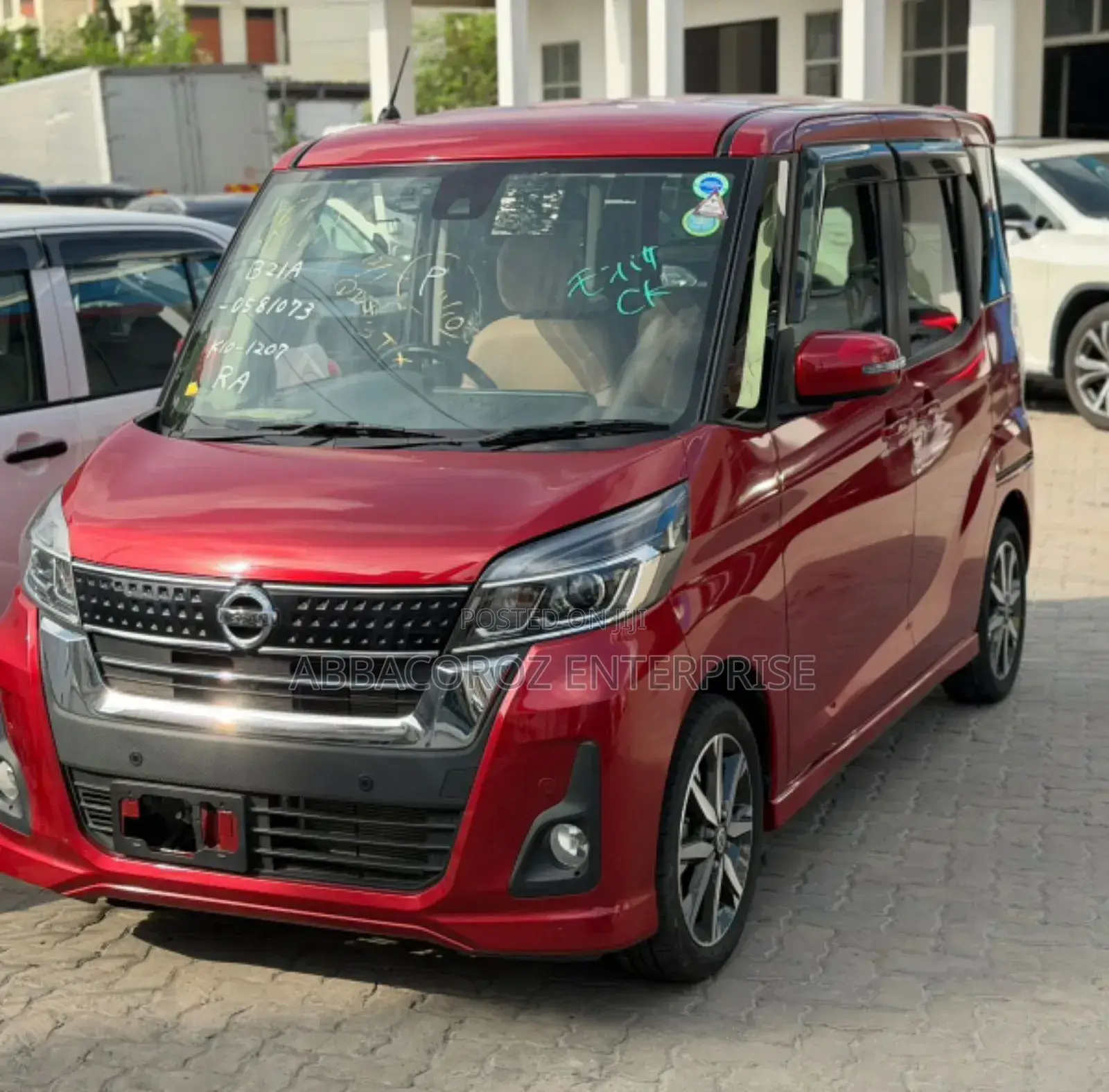 Nissan Dayz Roox 2019 Red