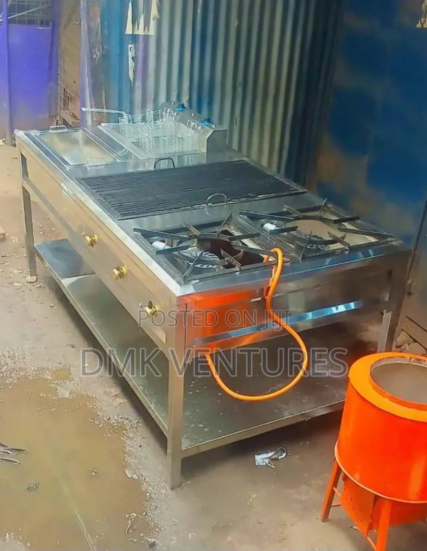 First Class Kitchen Combined Unit With Grill, Burner, Double Fryer 