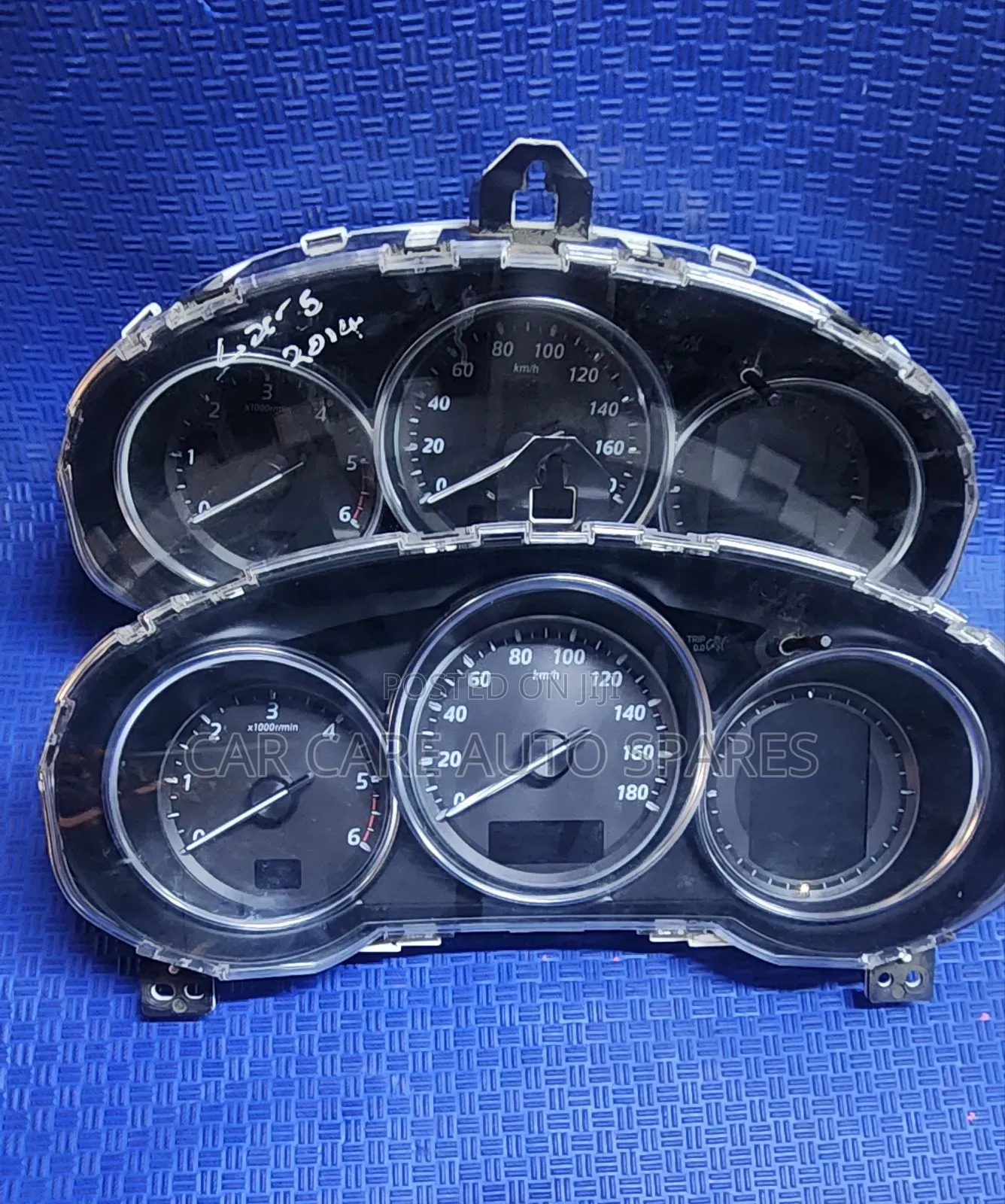 Dashboard Clock Mazda Cx-5