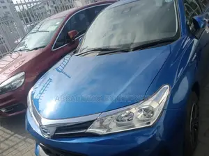 Toyota Corolla Fielder 1.5 Hybrid FWD 2019 Blue