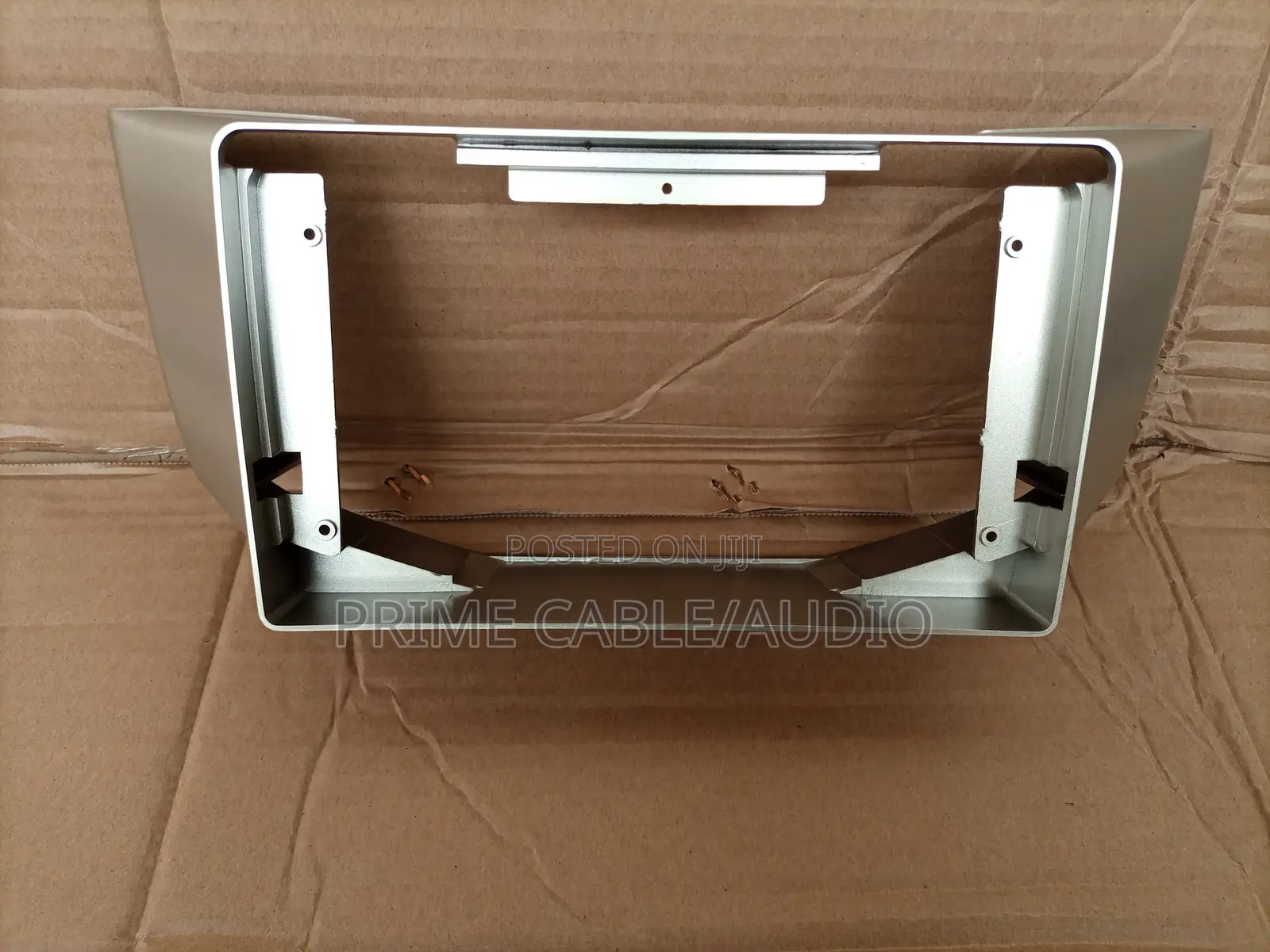 Toyota Harrier Inch Frame/Console