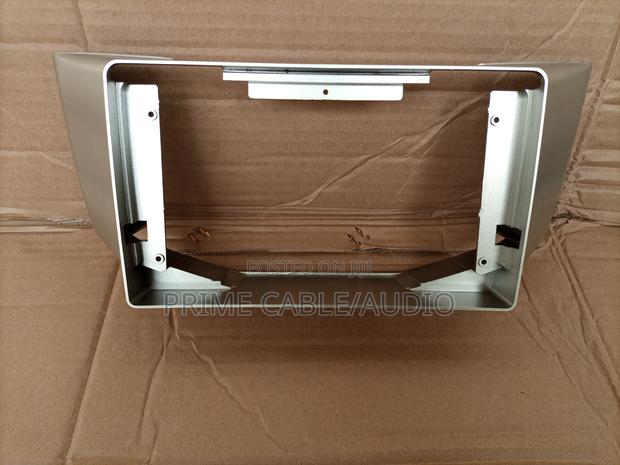 Toyota Harrier Inch Frame/Console