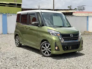 Nissan Dayz Roox 2019 Green