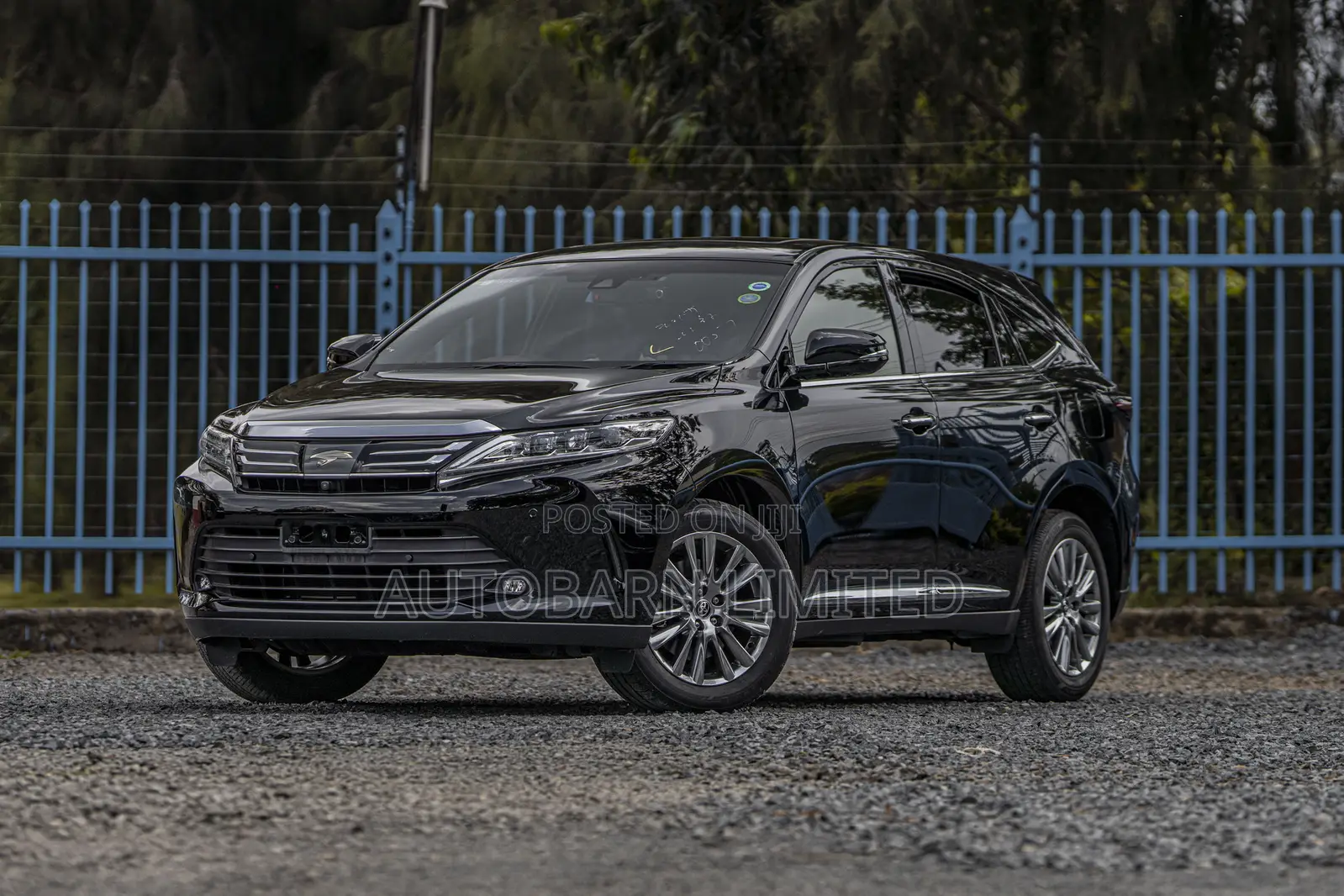 Toyota Harrier 2.0 2019 Black