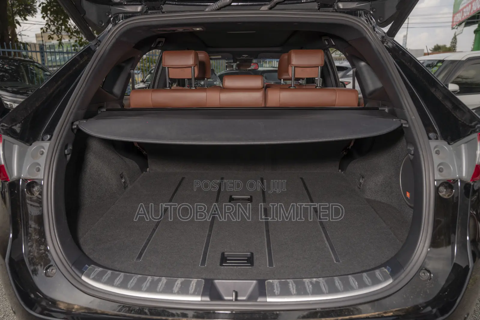Toyota Harrier 2.0 2019 Black