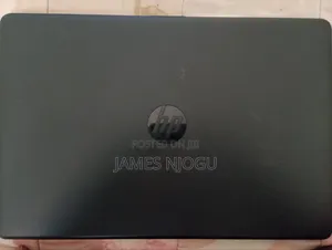 Laptop HP 15-ra003nia 4GB Intel Celeron HDD 500GB