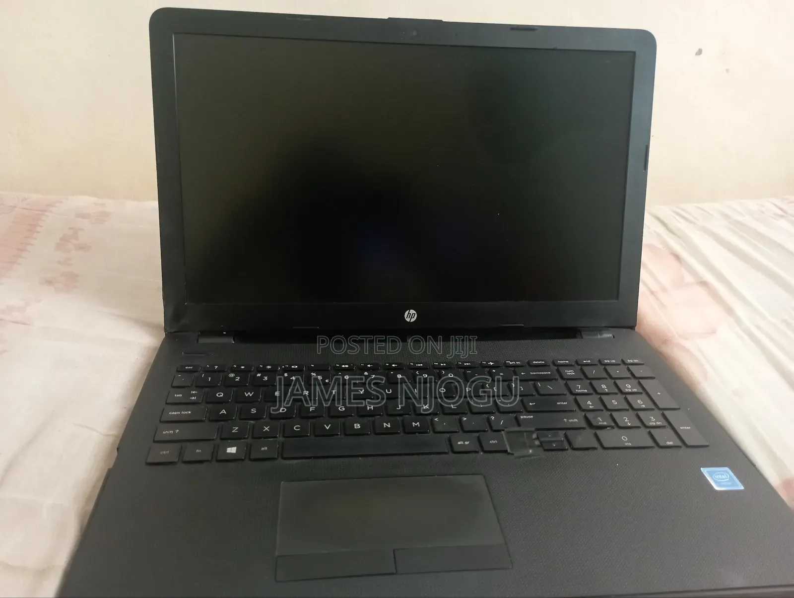 Laptop HP 15-ra003nia 4GB Intel Celeron HDD 500GB