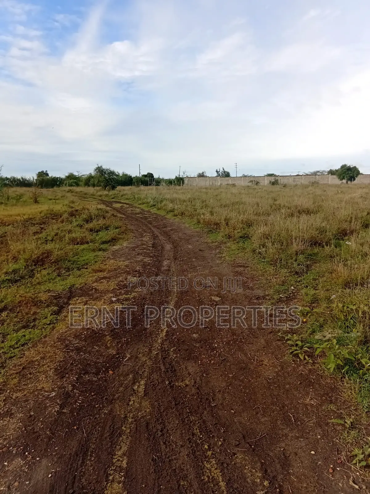 1 Acre in Kisaju