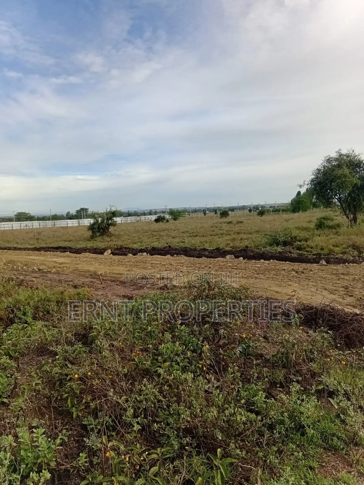 1 Acre in Kisaju