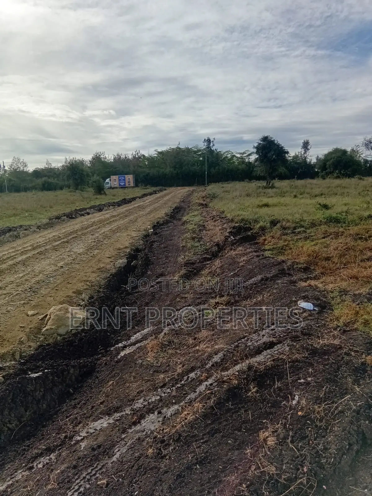 1 Acre in Kisaju