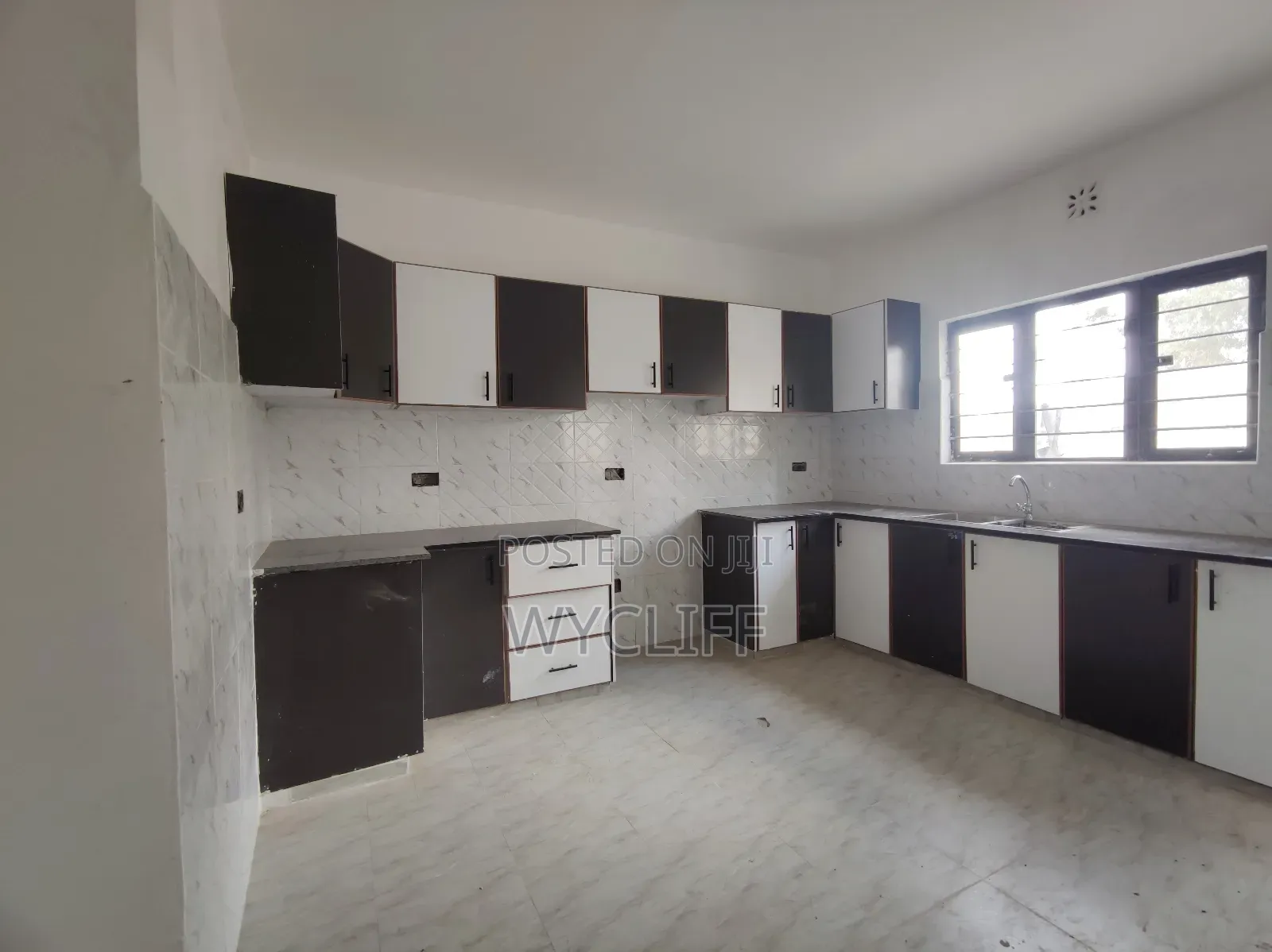 3bdrm Bungalow in Ngong for sale