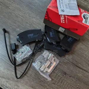 TRW Rear Brake Pads – Audi Q5 High-Performance Reliable