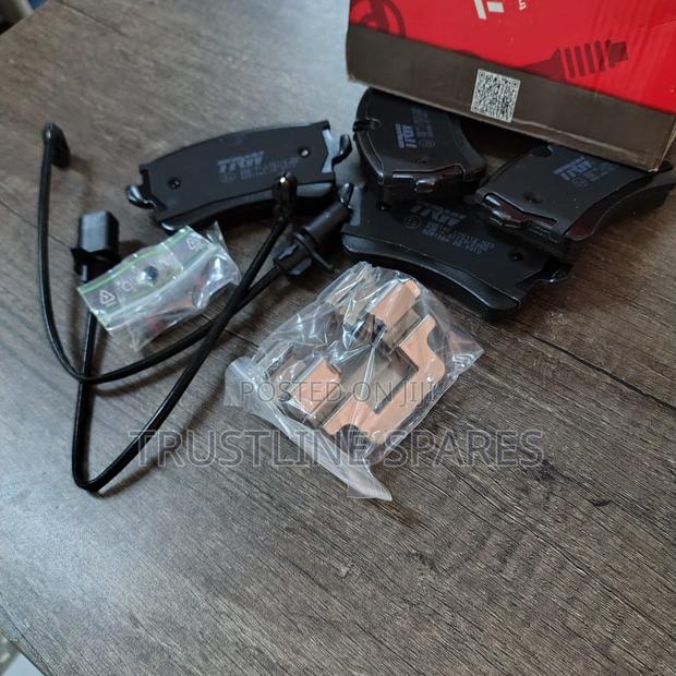 TRW Rear Brake Pads Set – Audi A4, A5 Q5 Trusted Quality