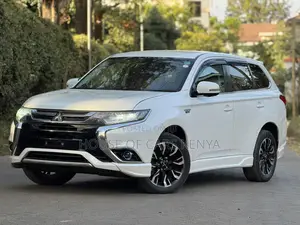 Mitsubishi Outlander 2.0 PHEV AWD 2017 White