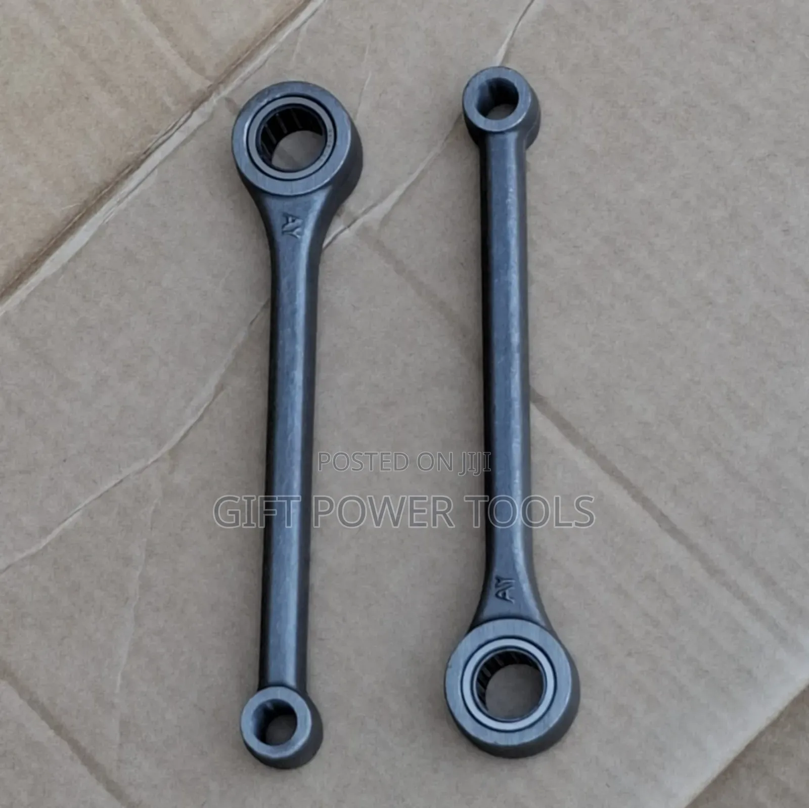 Connecting Rod With Bearing
