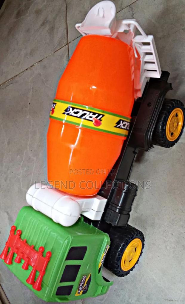 Cement Mixer Truck Toy - main view