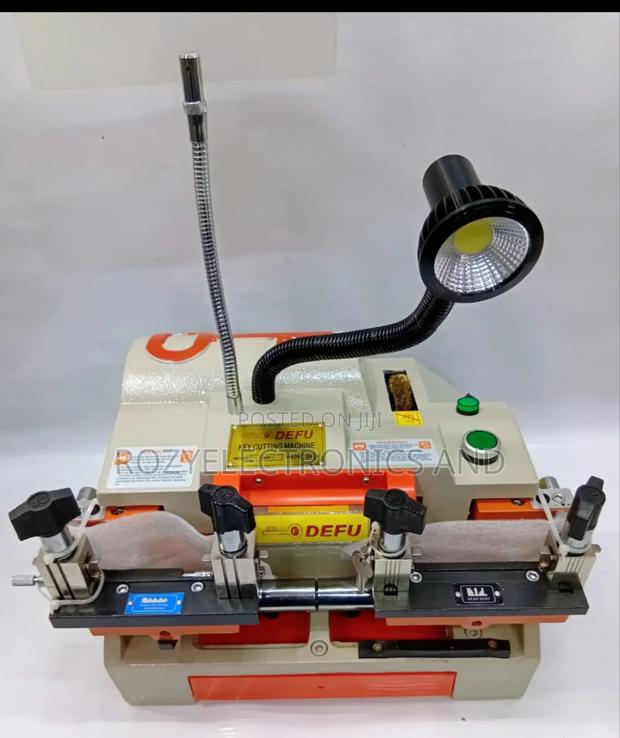 Heavy  Duty Defu Key Cutting Machine - main view