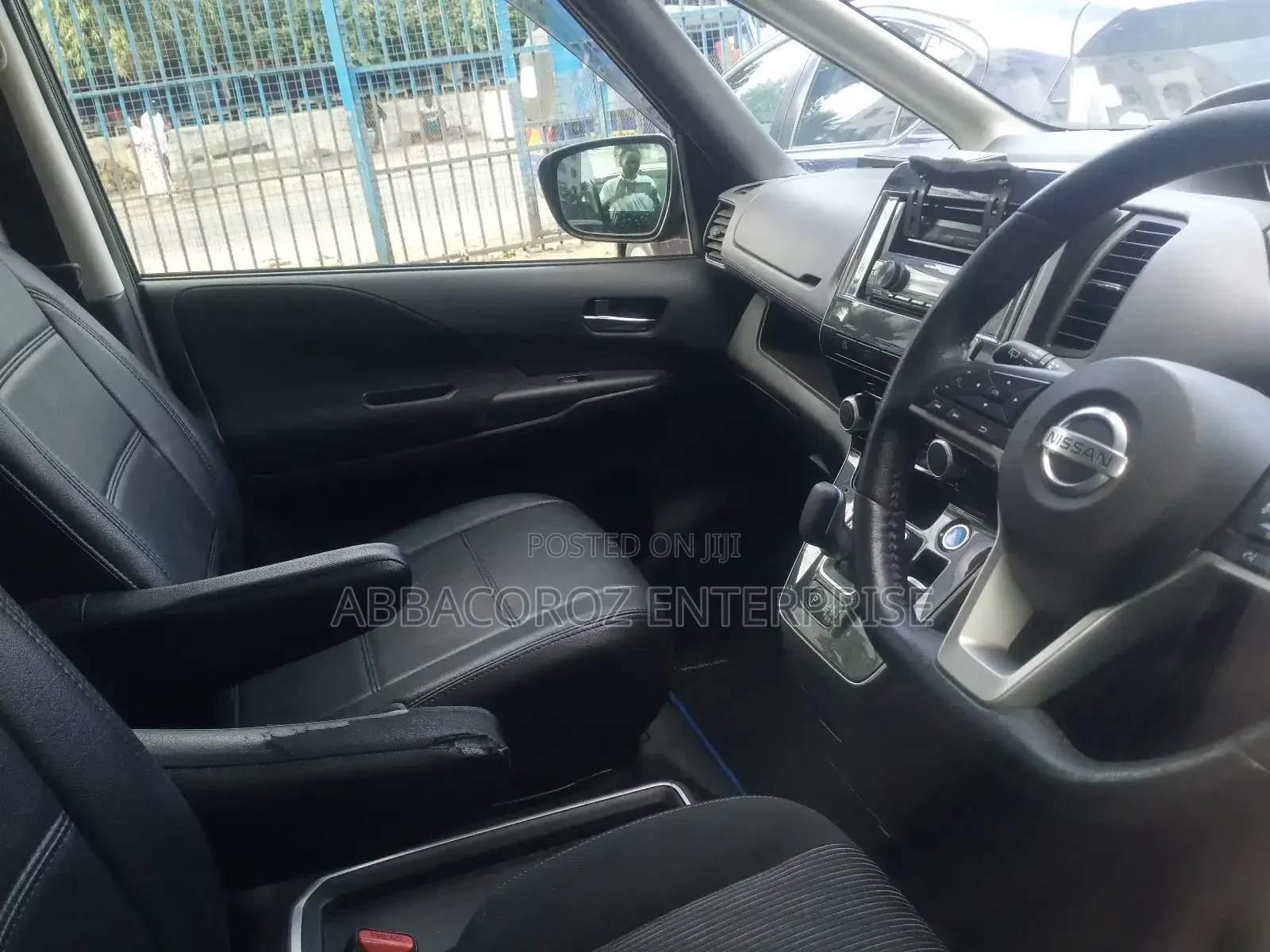 Nissan Serena 2019 Black