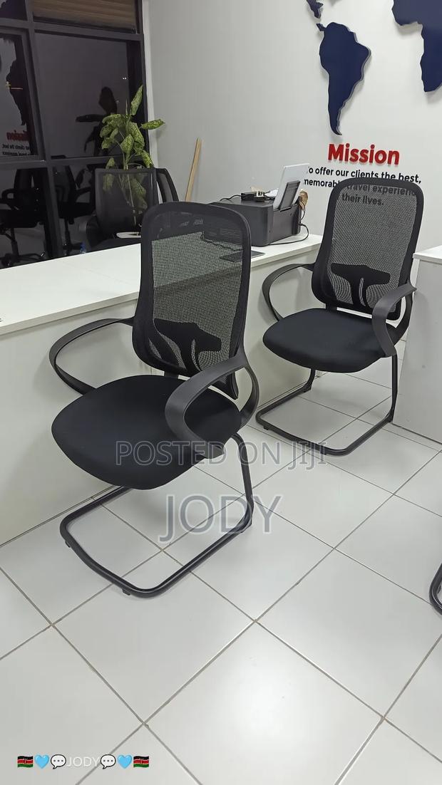 Visitors Office Chair – Comfortable & Professional - thumbnail 2
