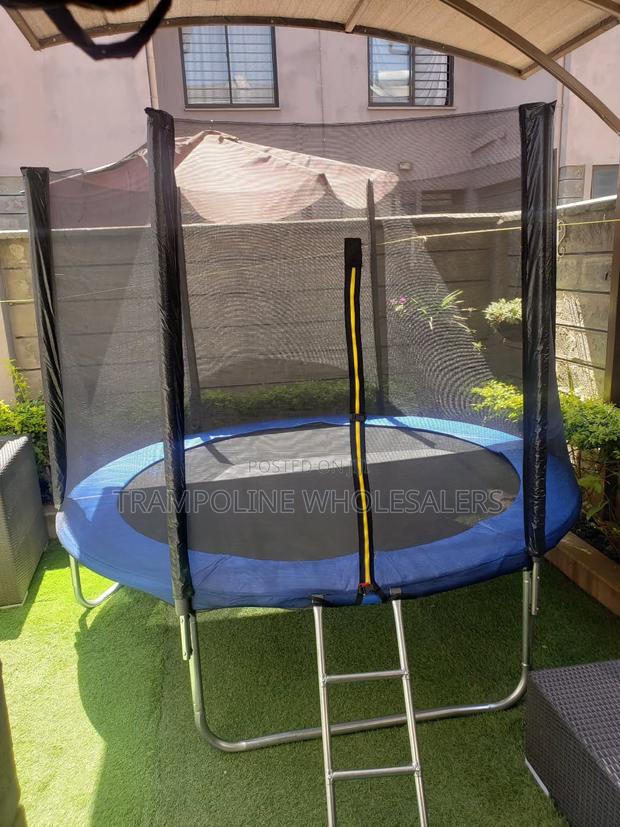 14ft Trampolines , Gravity Can’T Hold Me Down - main view