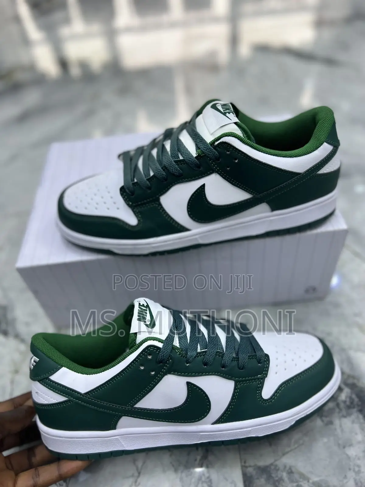 Nike Dunk Low Sneakers in the "Michigan Statevarsity Green Size 36-41