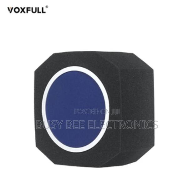 Db 02 Microphone Isolation Shield