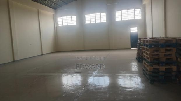 Godown to Let - thumbnail 3