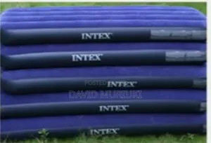 4*6 Inflatable Mattress With Pump.