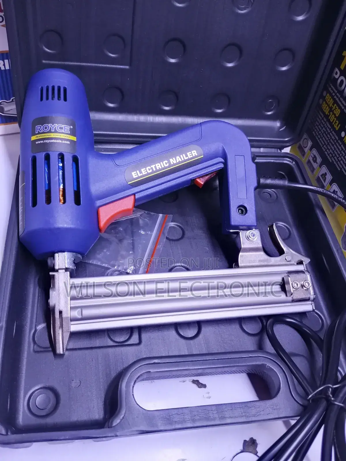 Royce Electric Nailer Gun. 1800w