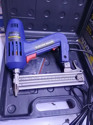 Royce Electric Nailer Gun. 1800w