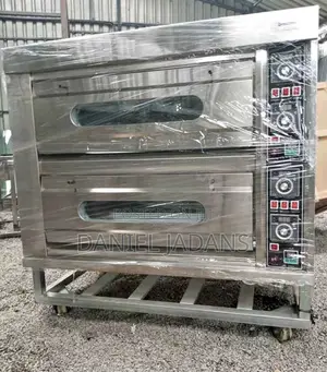 Two-Deck Four-Tray Commercial Electric Baking Oven/ Industrial Oven