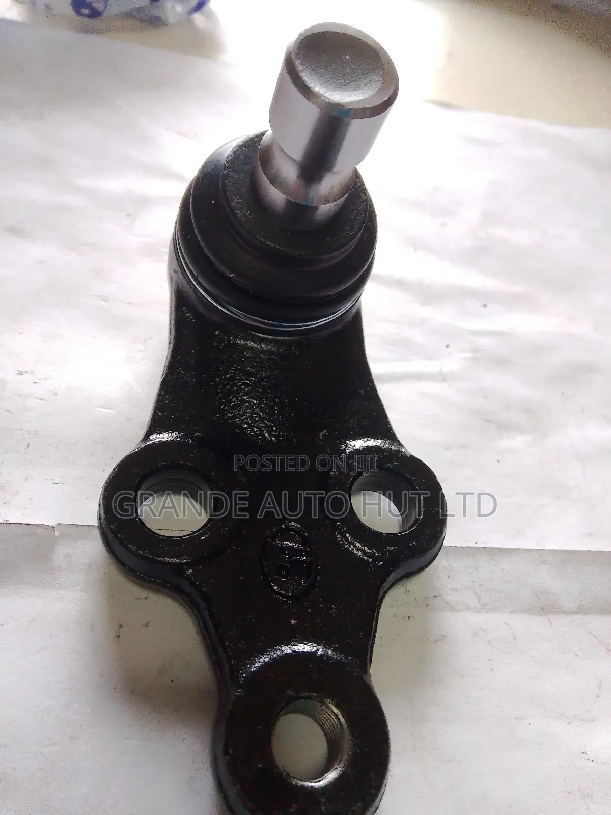 Front Lower Ball Joint for Hyundai Sonata/Ix35 (Yulim High-Tech Brand)