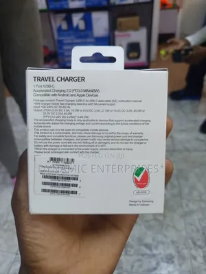Samsung 45w Charger With a Usb-C to Usb-C Cable (5a)