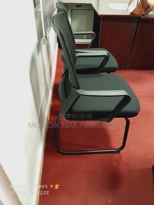 Heavy Duty Office Chair - thumbnail 2