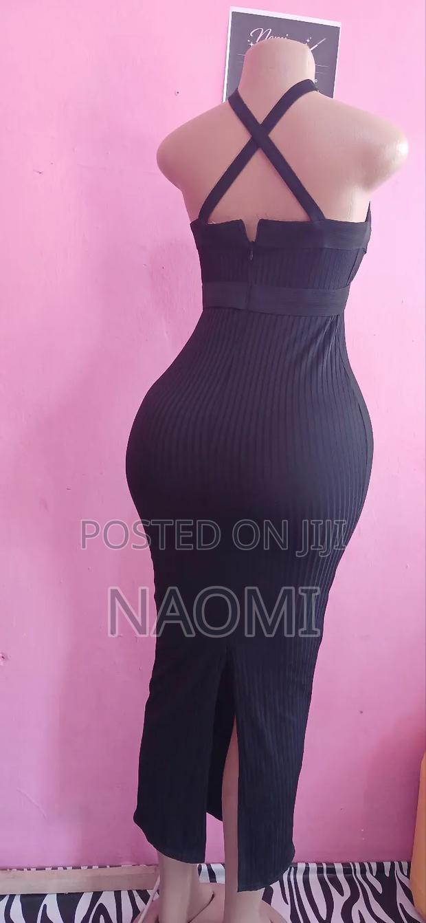 Ladies Closet - thumbnail 3