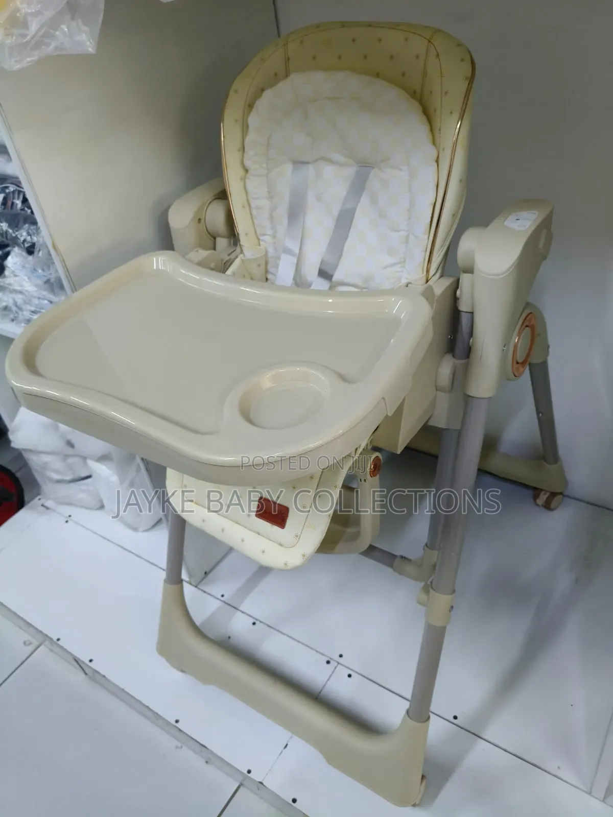 2-in-1 High Chair With Auto Swing