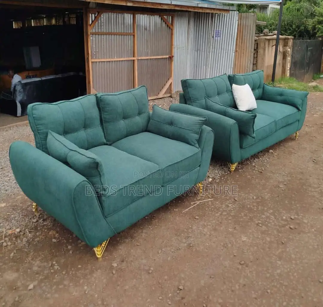 Timeless Durable 5 Seater Butterfly Sofa