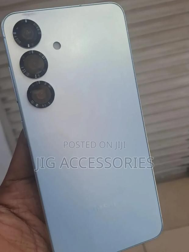 New Samsung Galaxy S25 256 GB Gray - thumbnail 2