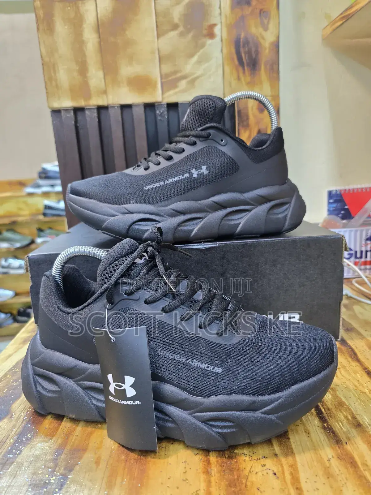 Under Armour 'Halo Runner'