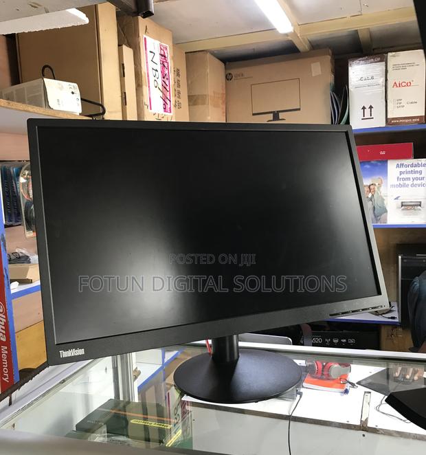 Lenovo Thinkvision 24" Desktop Monitor - Full Hd Ips, Hdmi Vga
