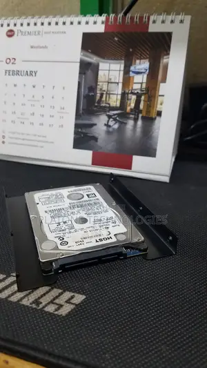 2.5" to 3.5" SSD/HDD Mounting Bracket