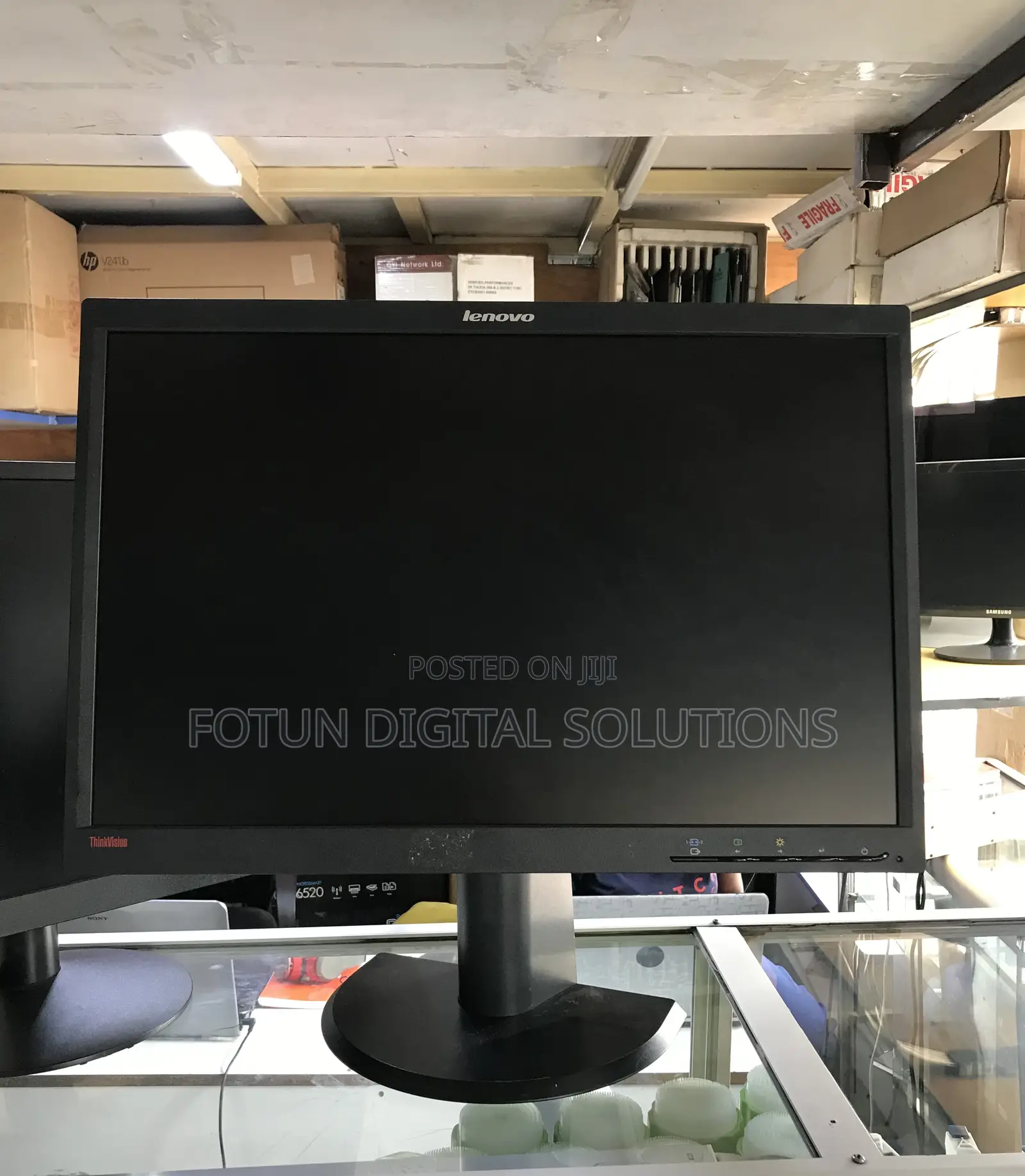 24" Lenovo Thinkvision Monitor - Fhd, Ultra-Slim, Dual Display Ready